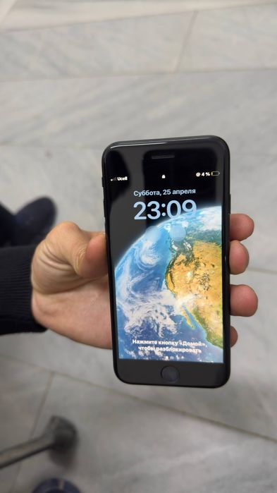 Iphone Se sotiladi