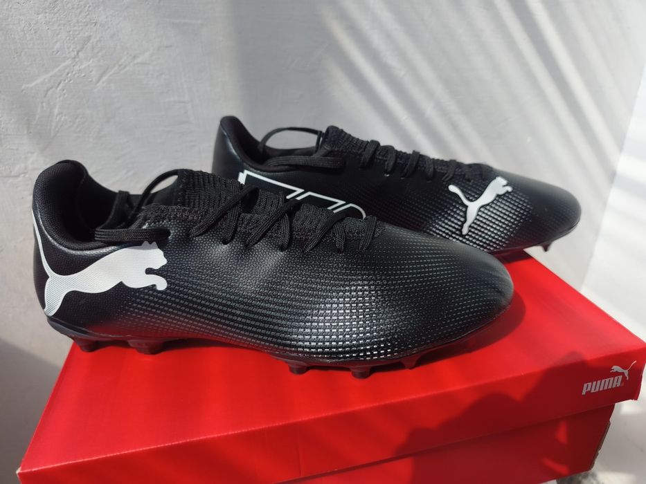 Оригинални бутонки Puma