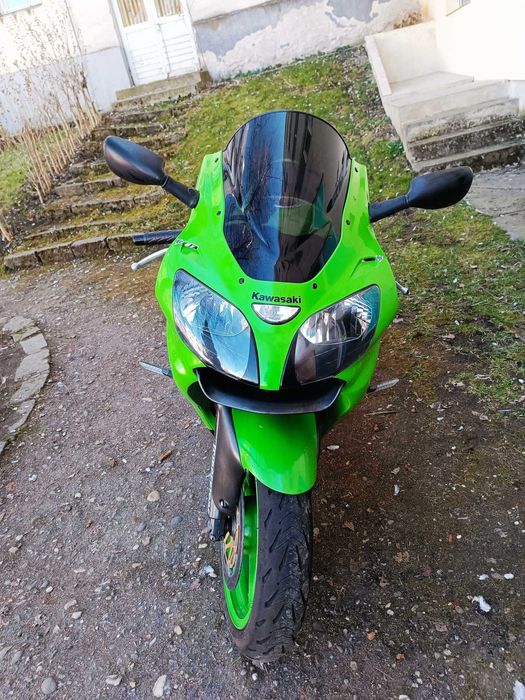 Kawasaki ninja 636 din 2002