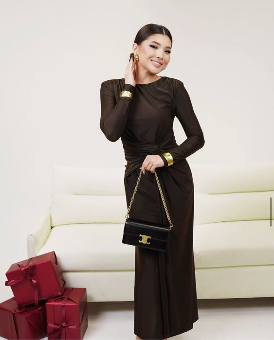 Новые платья с этикеткой