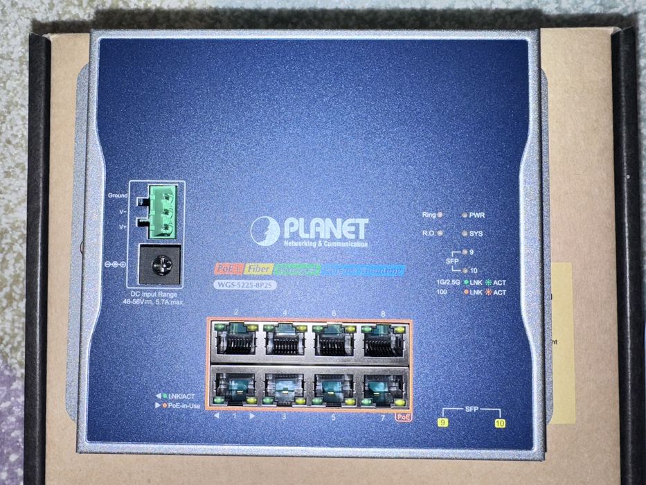 Switch PLANET 8 porturi Gigabit PoE