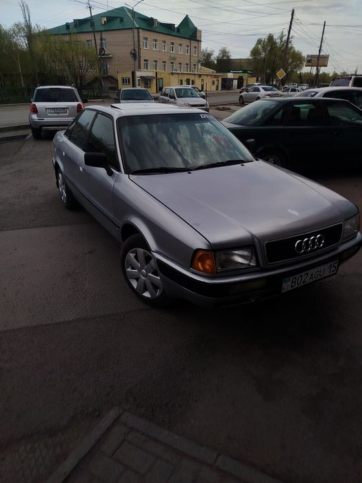 Продам ауди 80 б4