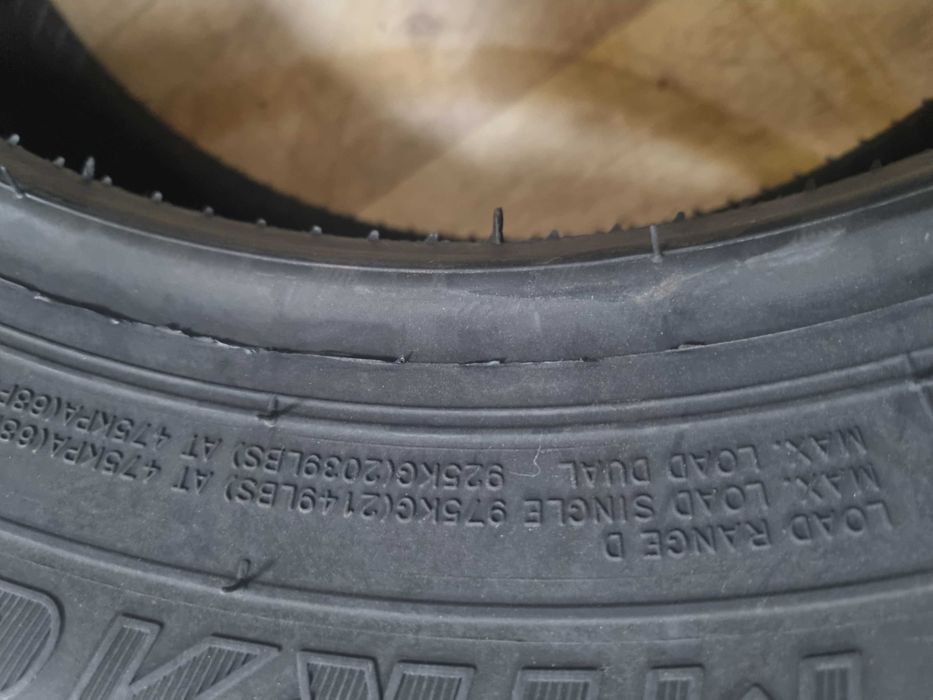 205/65R16C 107/105T  Mirage