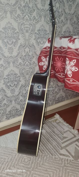 Гитара электронный