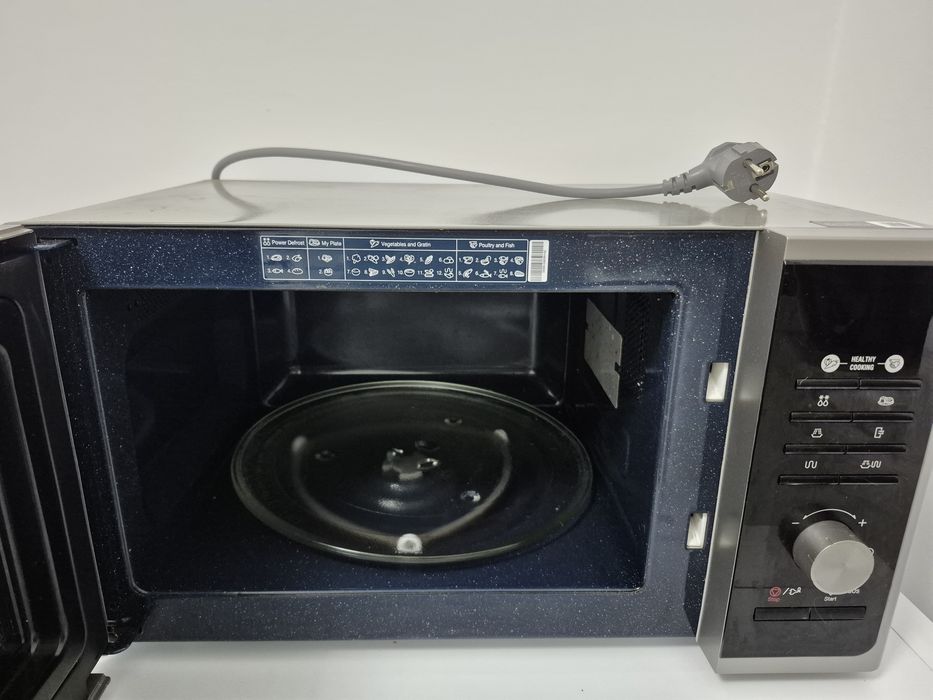 Cuptor microunde samsung