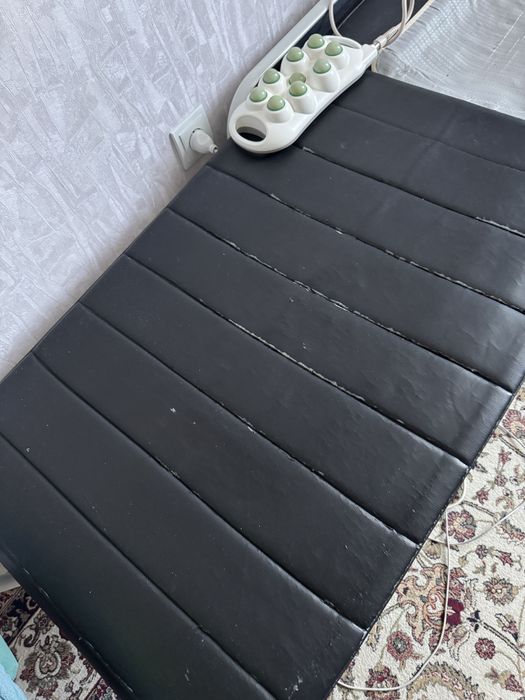 Продам Кушетку СЕРАГЕМ.