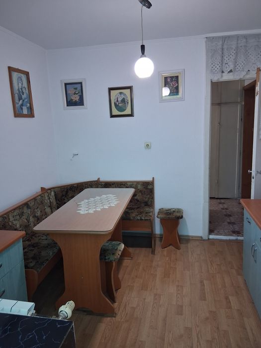 Închiriez apartament 2 camere