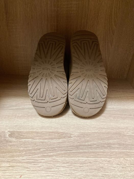 UGG mini вълнени боти