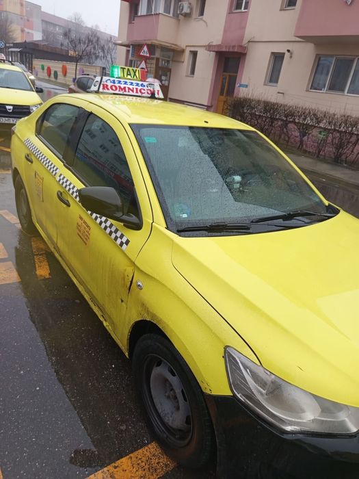 Vând taxi cu loc