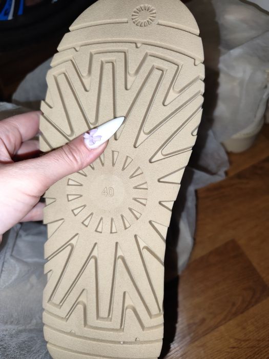 Зимние очень теплые угги