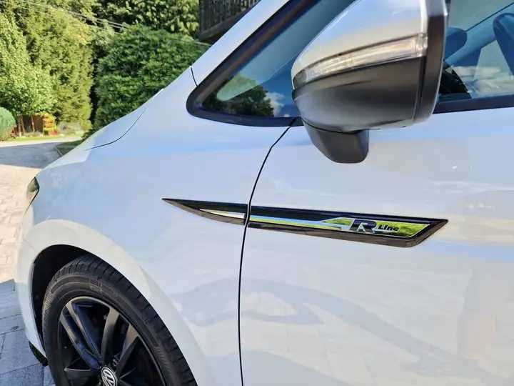 Volkswagen Touran (КАТО НОВА)
