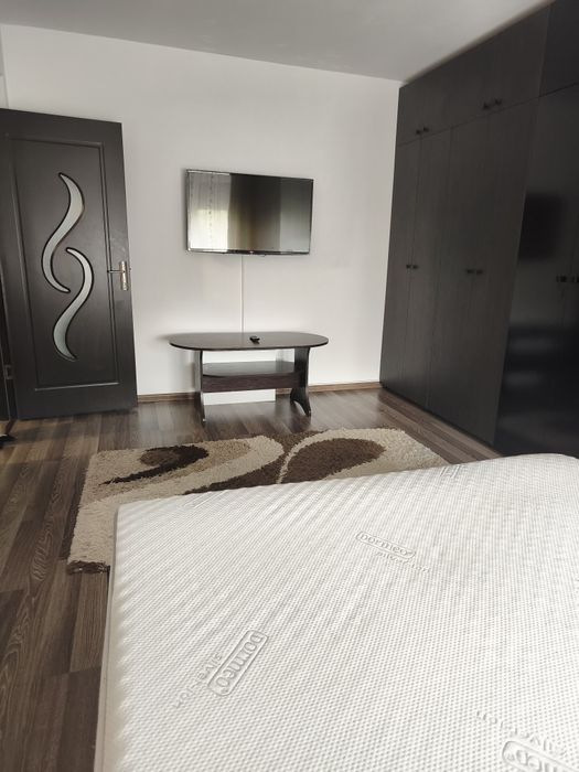 Închiriez apartament strada Fagului