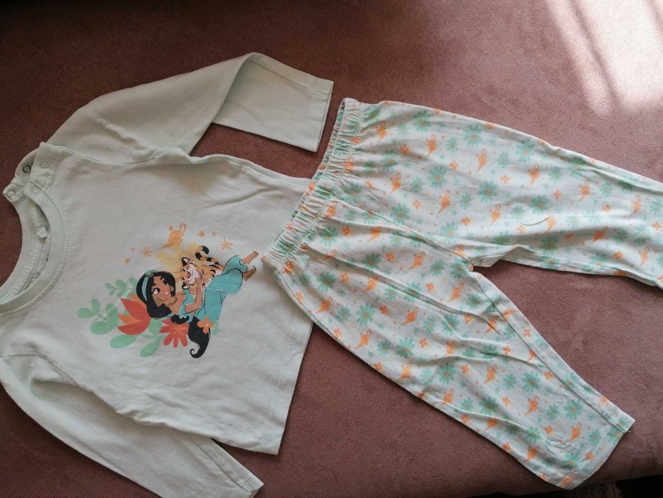 Дрешки за момиче р. 86