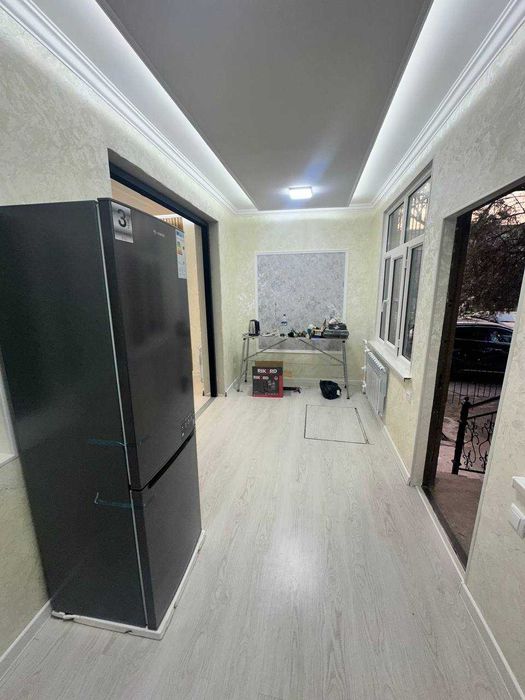 Продается квартира в Яшнабадском районе Асалабод 1-ком в 2-х ком 1-эт