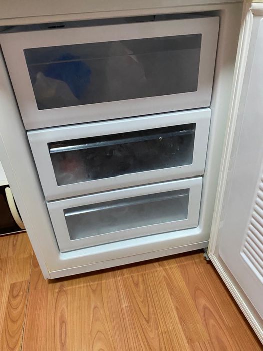 Продается холодильник