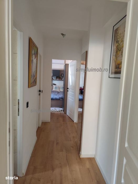 3 Camere Metrou 1 Decembrie