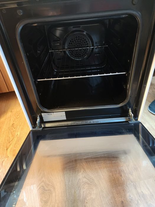 Plita + cuptor  electric Bomann