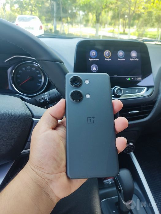 One Plus Ace 2 v idea tel 
Pamyat. 256 GB
Ozu 16+12 
Kamera  4k 60 FPS