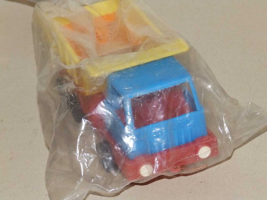 Различни детски игри на различни цени