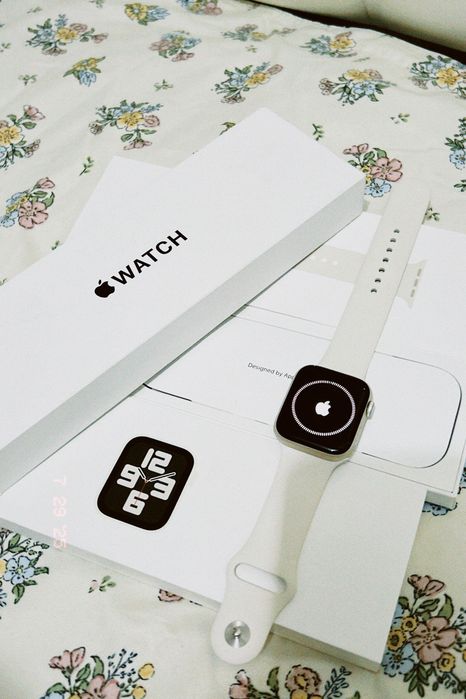 Часы Apple Watch SE 2 44 мм оригинал