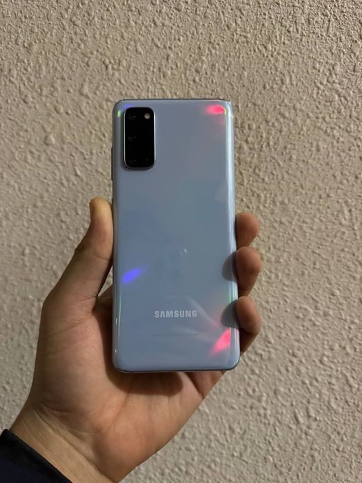 Samsung s20 5g  128г