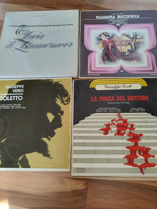 Vand diverse discuri vinil