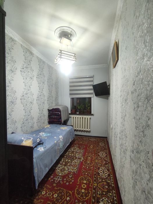 3 хонали Уй Сотилади.