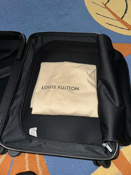 Чемодан Louis Vuitton Horizon 55