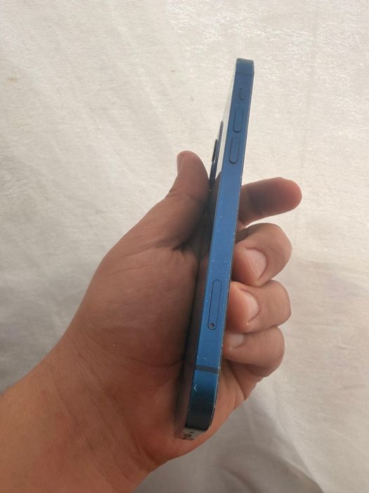 Айфон 12 с гарантией