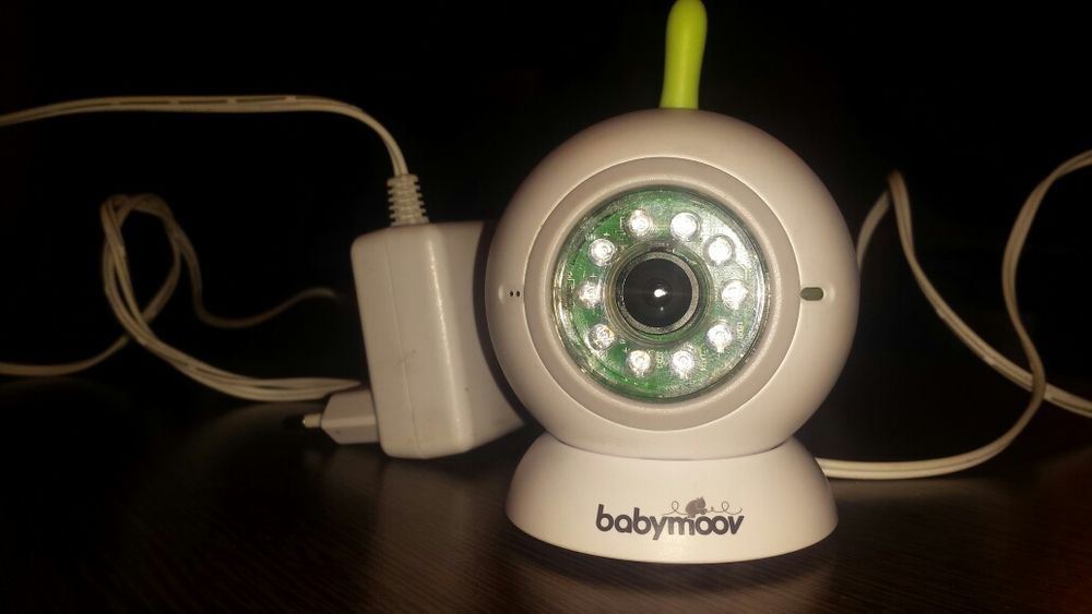 Camera supraveghere bebe