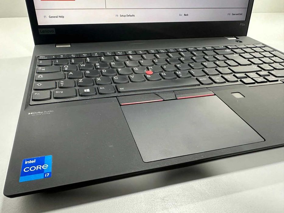Laptop SH Lenovo Thinkpad P15s i7-1165G7 16gb ram SSD 512 Nvidia 4gb