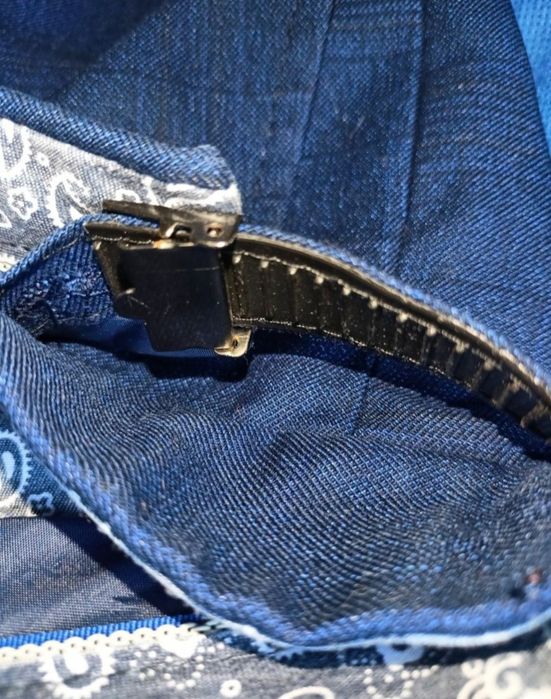 Костюм тройка на мальчика 7-8 лет, б/у.