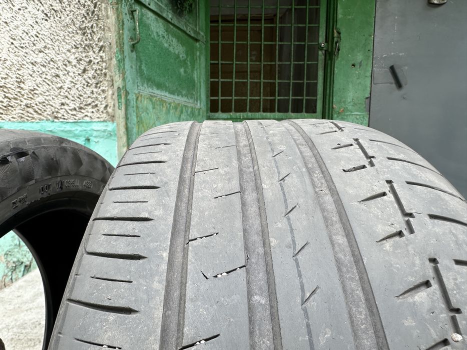 Продам шины 235/45/18