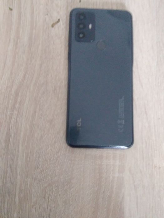 Vând telefon TLC 306