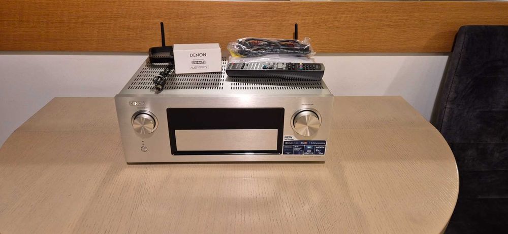 Ресивер за домашно кино Denon AVR-X4200w