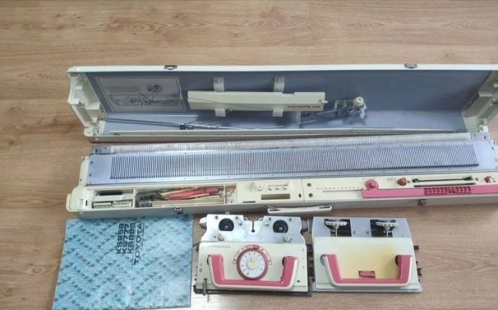 Вязальная машина