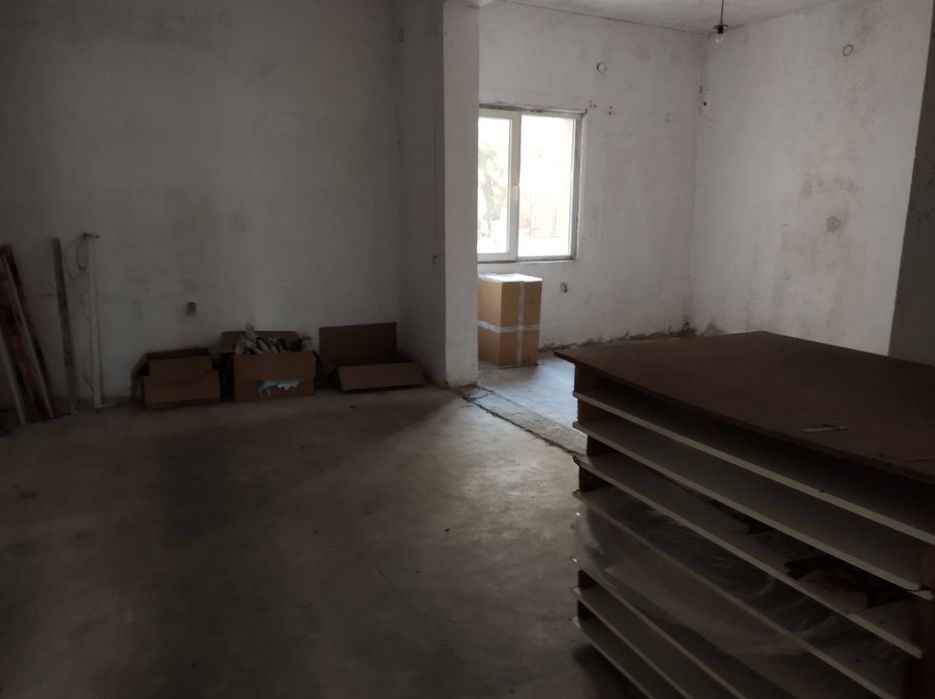 Промишлено помещение под наем