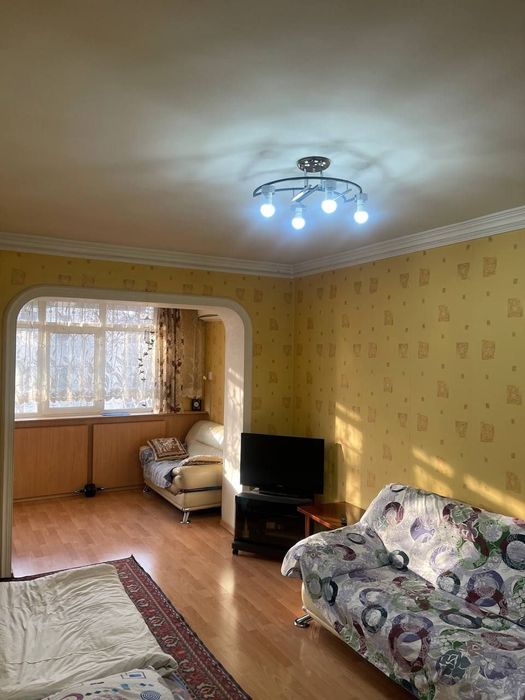 Юнусабад 18 - 3/3/4 кирпичный дом