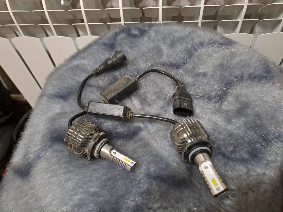 Би лед линзы новые