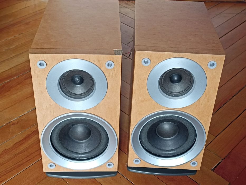 Set/PerecheBoxeAudio-Raft cu talpă mică, SB-PM18, 6ohmi, 2x60W, impecabile, cu plasa protecție și ieșire separată 2 cai, originale-Panasonic.