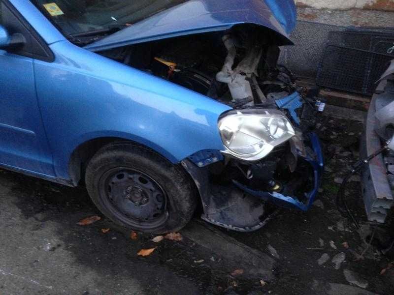 Фолксваген поло 1.4i / VW Polo 1.4i на части