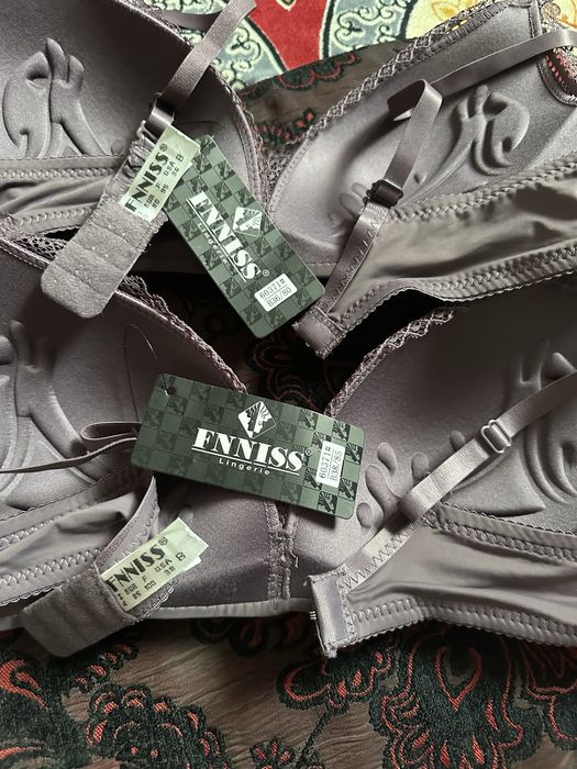 Нижнее белье, кружевное белье