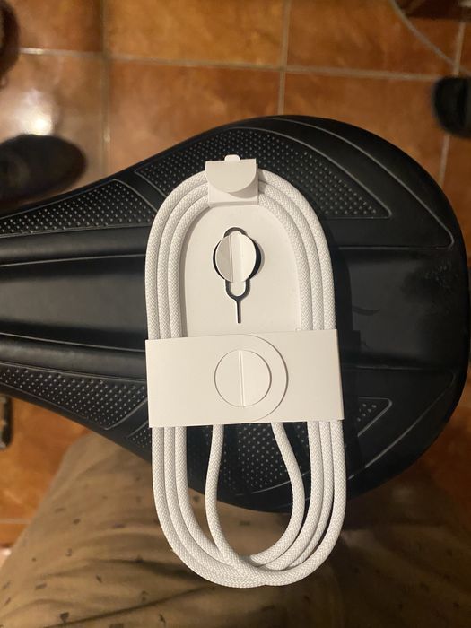 Cablul de incarcare iPhone 15,16,17 Original Tip C