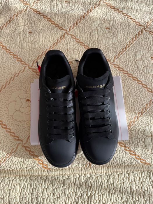 Alexander Mcqueen