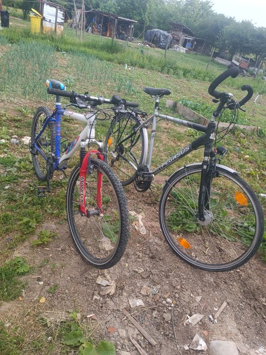 2 biciclete stare foarte buna preț 800 amândouq