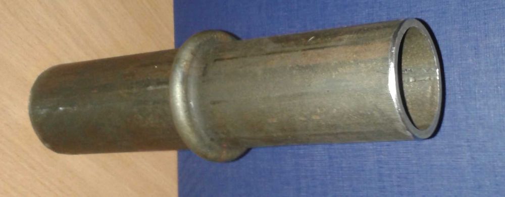 Трубный соединитель для строительных лесов