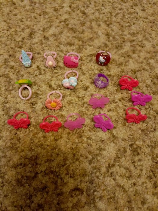 Продам колечки для девочек