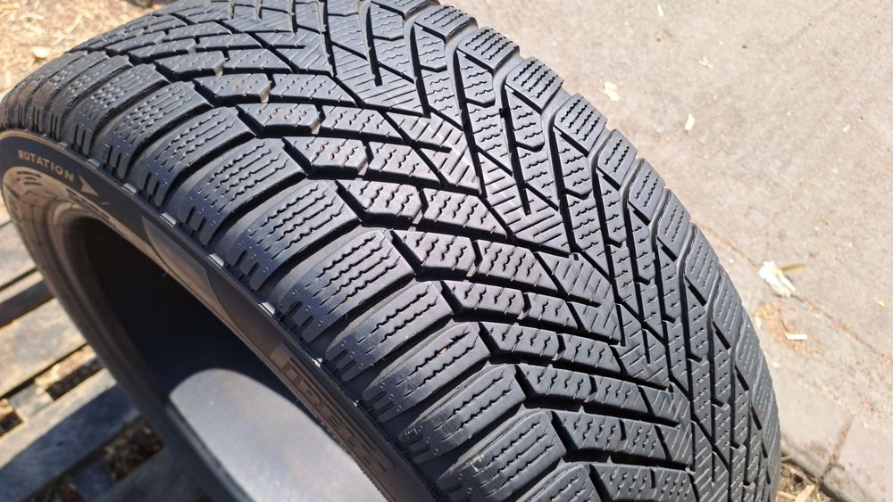 1бр. 225/45/18 Pirelli Winter 2 Cinturato