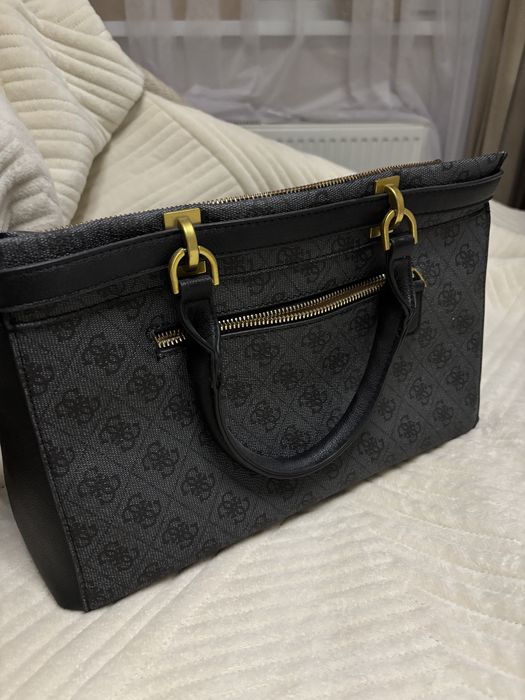 Сумка Guess гесс