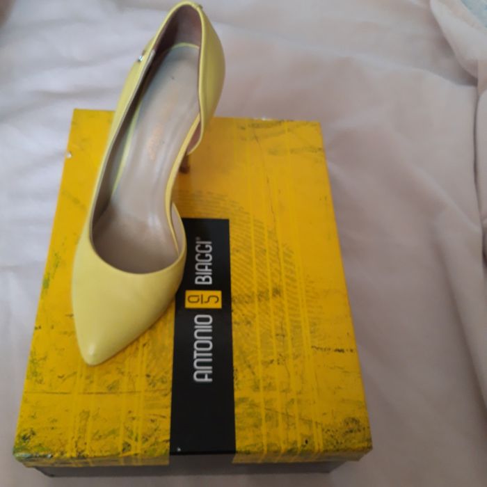 Продам туфли оригинал